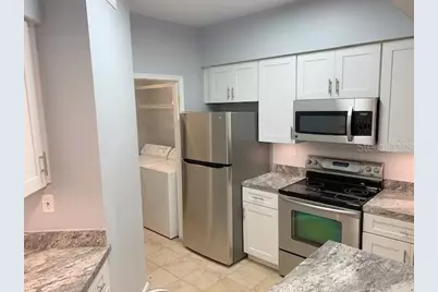 5110 Bay Club Circle #5110, Tampa, FL 33607 - Photo 6