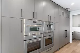 445 129th Ave E, Madeira Beach, FL 33708 - Photo 18