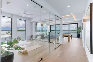 445 129th Ave E, Madeira Beach, FL 33708 - Photo 30