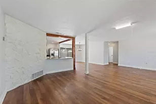 5529 Yorkshire Way, Sarasota, FL 34231 - Photo 22