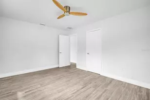 713 Pine St, Tarpon Springs, FL 34689 - Photo 32