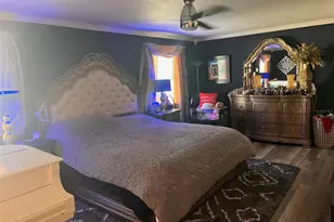 1919 Kings Hwy, Clearwater, FL 33755 - Photo 4