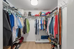 2231 Utopian Dr E, Clearwater, FL 33763 - Photo 12