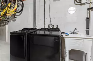 237 Mineola Dr E, Belleair Bluffs, FL 33770 - Photo 34