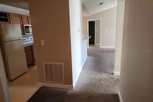 18271 Bridle Club Dr, Tampa, FL 33647 - Photo 2