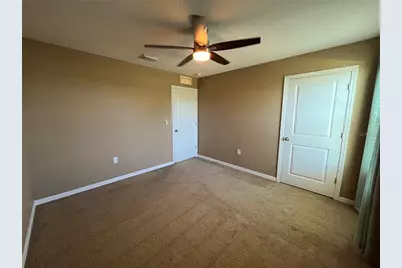 8212 Bilston Village Lane, Gibsonton, FL 33534 - Photo 22