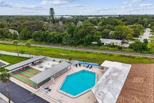 250 Rosery Rd NW, Largo, FL 33770 - Photo 44