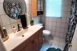 15402 Lake Magdalene Blvd, Tampa, FL 33613 - Photo 16