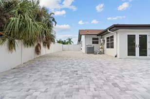 5811 Imperial Key, Tampa, FL 33615 - Photo 36