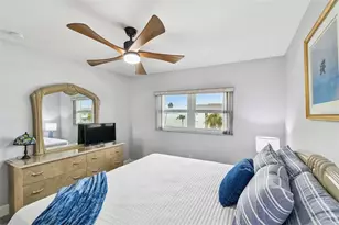 8 Glencoe Pl, Dunedin, FL 34698 - Photo 20