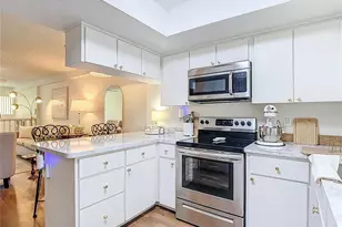 7036/7038 Oelsner St, New Port Richey, FL 34652 - Photo 10