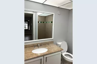 11703 Raintree Village Boulevard #B, Temple Terrace, FL 33617 - Photo 32