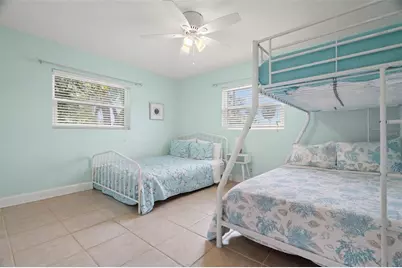 910 Palmetto Drive, Safety Harbor, FL 34695 - Photo 24