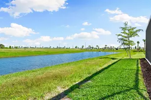 12622 Dockyard Trl, Palmetto, FL 34221 - Photo 22