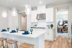 12622 Dockyard Trl, Palmetto, FL 34221 - Photo 2