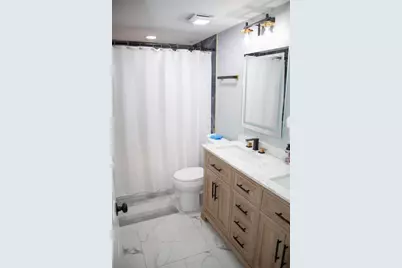 2119 E Ellicott Street, Tampa, FL 33610 - Photo 12