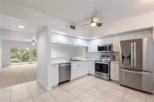 960 Starkey Rd, Largo, FL 33771 - Photo 10