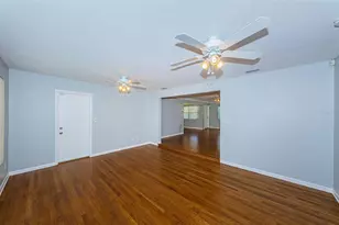 2110 57th Ave N, Saint Petersburg, FL 33714 - Photo 22