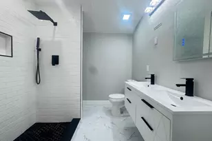 10118 Alambra Ave, Tampa, FL 33619 - Photo 4