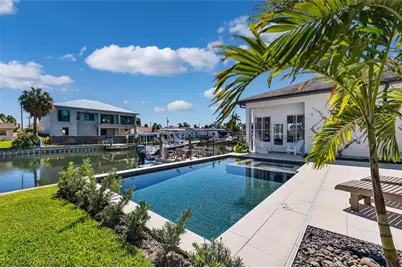 4091 13th Way NE, Saint Petersburg, FL 33703 - Photo 4