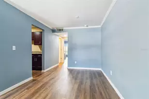 9115 Tudor Dr, Tampa, FL 33615 - Photo 16