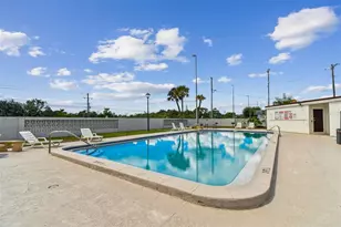 9115 Tudor Dr, Tampa, FL 33615 - Photo 52