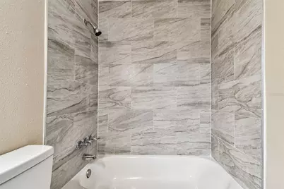 9115 Tudor Drive #E106, Tampa, FL 33615 - Photo 24
