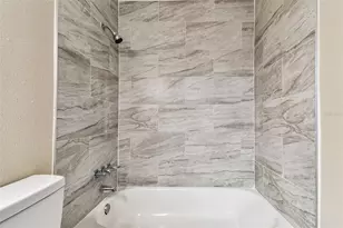 9115 Tudor Dr, Tampa, FL 33615 - Photo 24