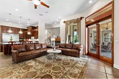 211 Rue Des Chateaux, Tarpon Springs, FL 34688 - Photo 14