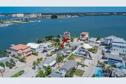 363 145th Avenue E, Madeira Beach, FL 33708 - Photo 16