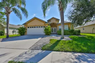 2613 Thames River Pl, Valrico, FL 33596 - Photo 2