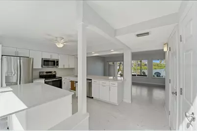 833 E Gulf Boulevard #103, Indian Rocks Beach, FL 33785 - Photo 10