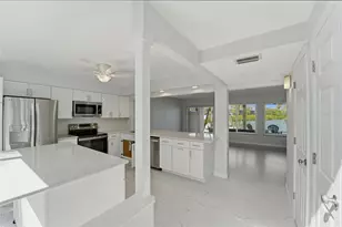 833 E Gulf Blvd, Indian Rocks Beach, FL 33785 - Photo 10