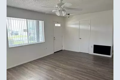 1515 Danbury Drive, Sun City Center, FL 33573 - Photo 6