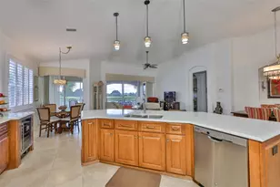 1360 Emerald Dunes Dr, Sun City Center, FL 33573 - Photo 12