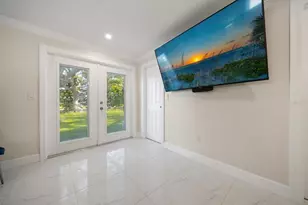 1670 Clearwater Harbor Dr, Largo, FL 33770 - Photo 16