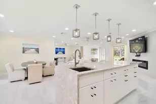 1670 Clearwater Harbor Dr, Largo, FL 33770 - Photo 10