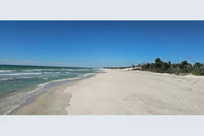 184 Rotonda Boulevard N, Rotonda West, FL 33947 - Photo 2