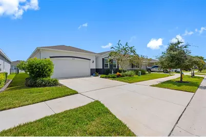 13207 Waterleaf Garden Circle, Riverview, FL 33579 - Photo 4