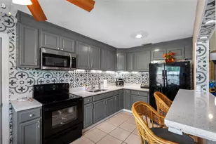 1715 W St John St, Tampa, FL 33607 - Photo 38