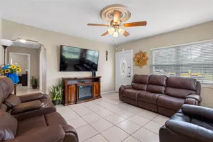1715 W St John St, Tampa, FL 33607 - Photo 36