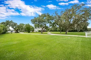 10101 Bryant Rd, Lithia, FL 33547 - Photo 78