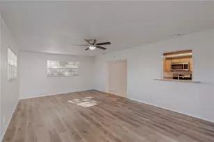 2813 20th Ave W, Bradenton, FL 34205 - Photo 10