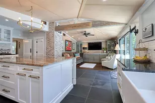 225 President St, Dunedin, FL 34698 - Photo 26