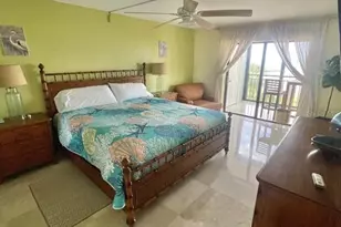 1270 Gulf Blvd, Clearwater, FL 33767 - Photo 14
