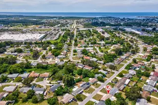 7405 Country Club Dr, Hudson, FL 34667 - Photo 32