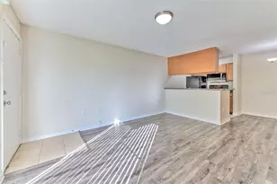 308 Lake Parsons Green, Brandon, FL 33511 - Photo 6