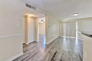 308 Lake Parsons Green, Brandon, FL 33511 - Photo 16