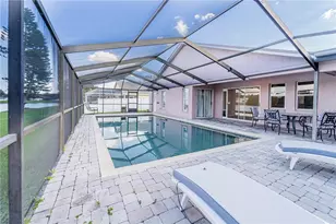 2021 Elk Spring Dr, Brandon, FL 33511 - Photo 6