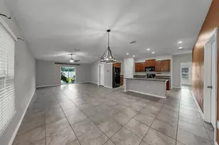 17103 Sunshine Mimosa St, Wimauma, FL 33598 - Photo 8